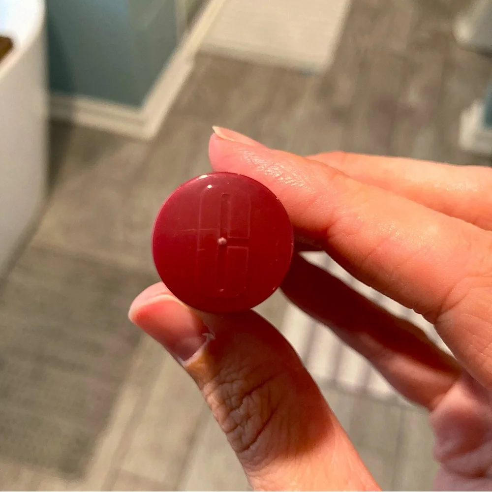 Clinique 13 Love Pop Lipstick - Picture 4 of 6